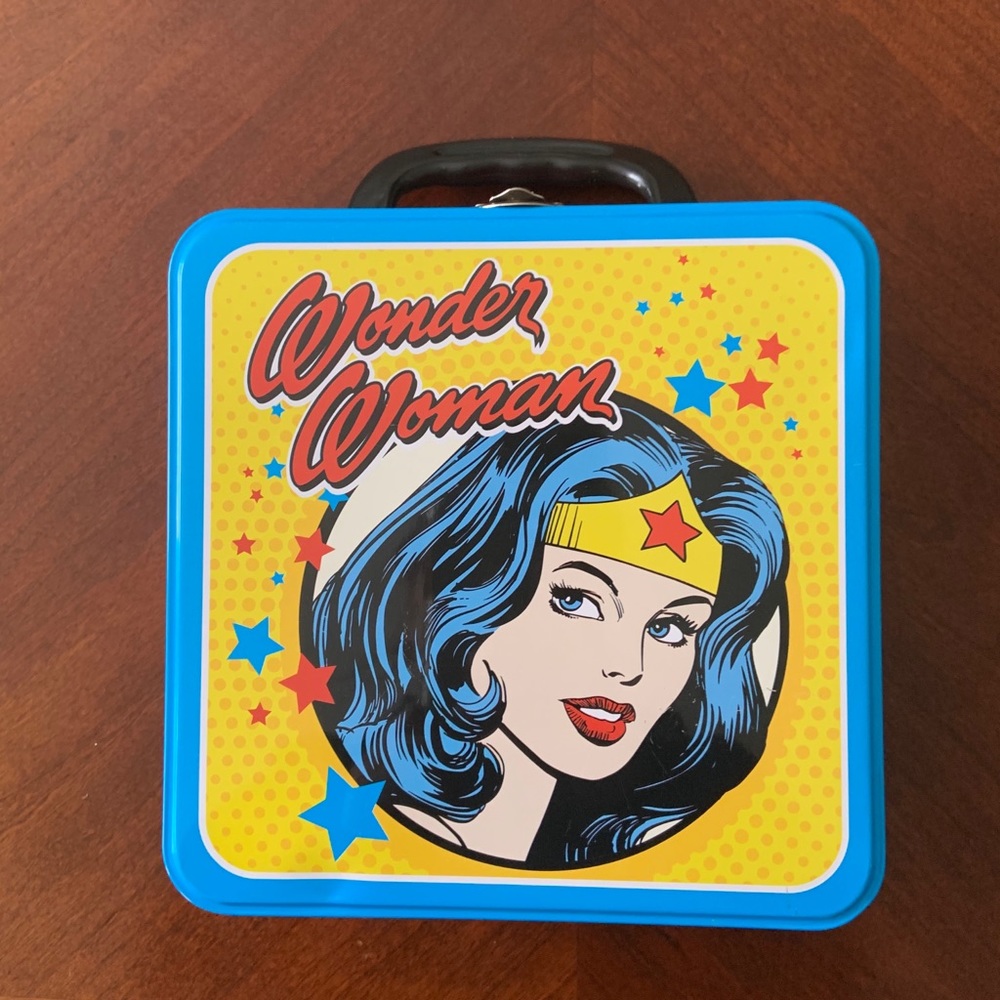 Wonder Woman Lunchbox